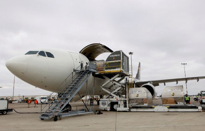 Air cargo aircraft